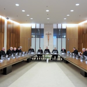 Priopćenje s izvanrednog zasjedanja Hrvatske biskupske konferencije